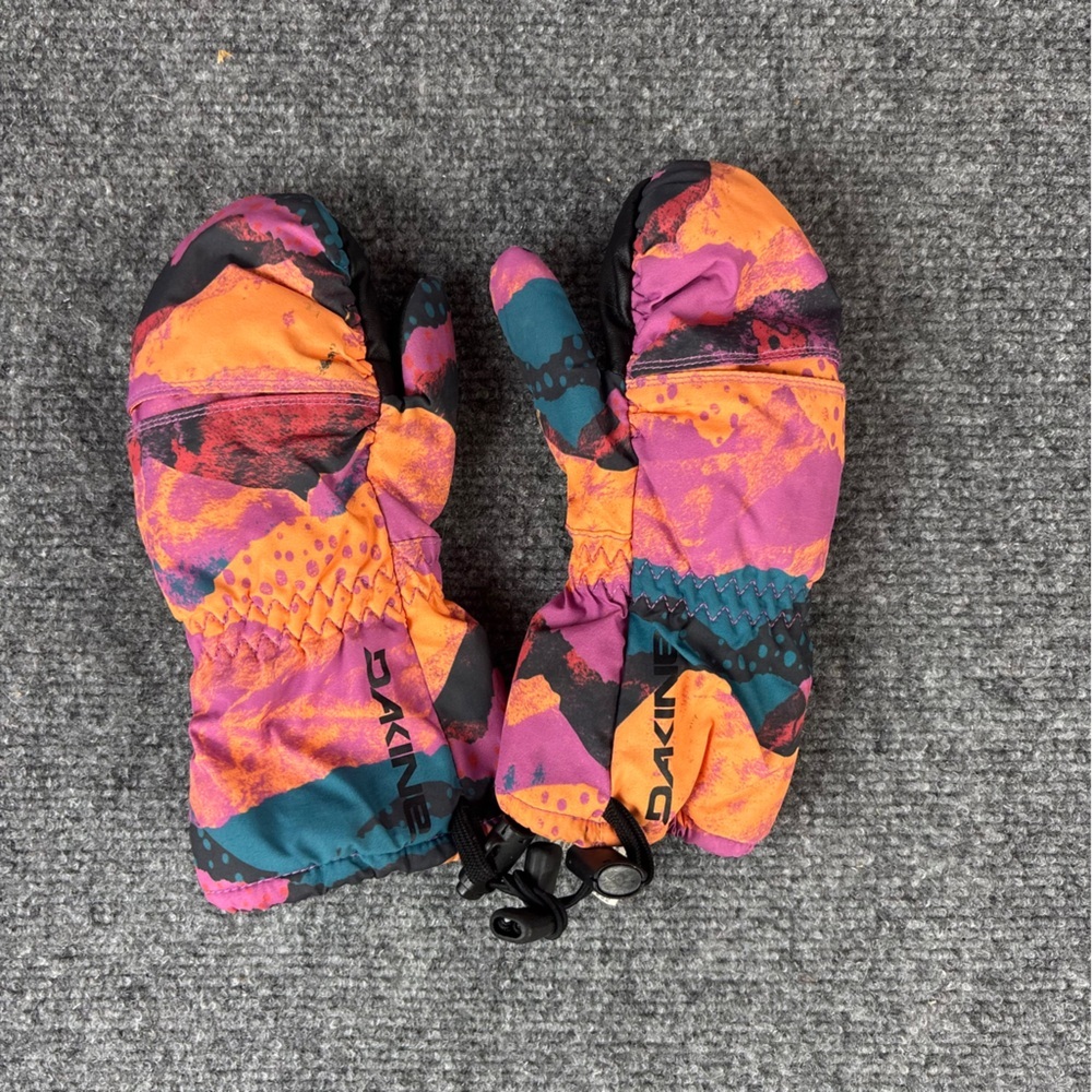 DAKINE Girls Scrambler Mitt winter Mittens Multi- Color size: 2-3 Years